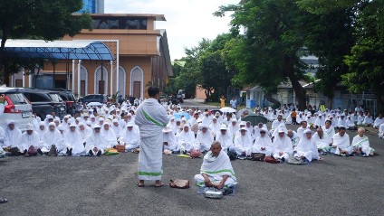 HAJI REGULER 2024 KLOTER 65 & 66 - Foto 436