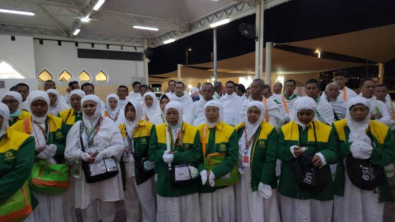 HAJI REGULER 2024 KLOTER 65 & 66 - Foto 342