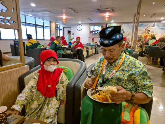 UMROH PLUS TURKI - Foto 576